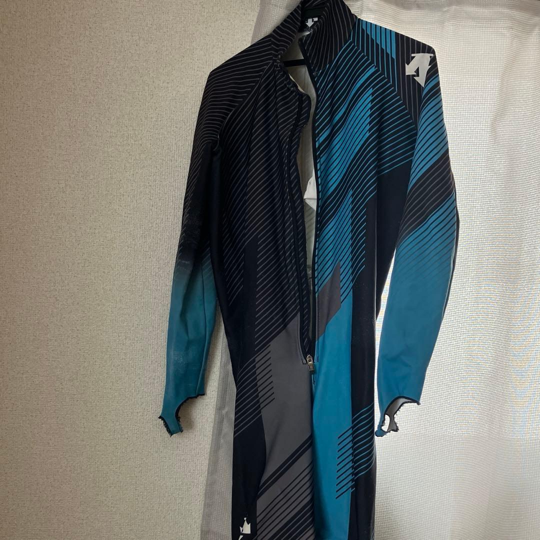 デサントワンピL