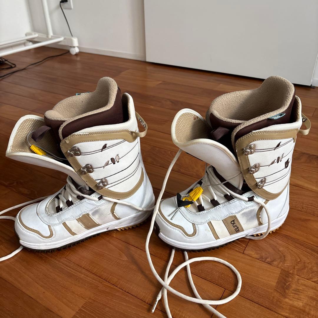 BURTON スノーボードブーツ(女性用) ホワイト/ゴールド