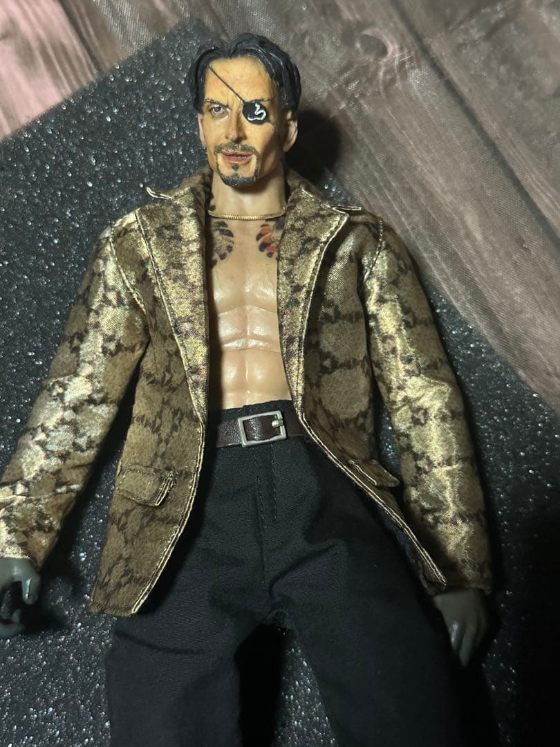 龍が如く 真島吾朗 1/6 12インチ アクションフィギュア 海外製