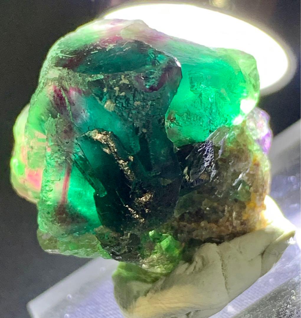 【奇跡のトリカラー】オコルス フローライト 標本