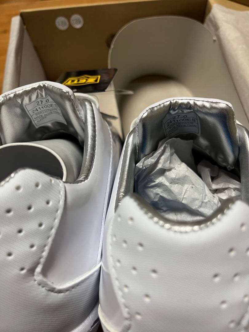 ZETT ゼット スパイク 金属 27白 ウイニングロード 野球