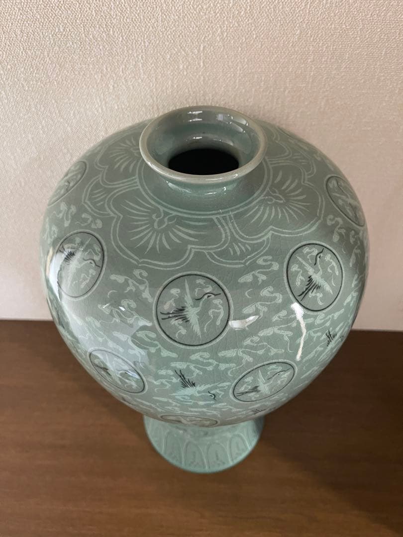 青磁大壺(韓国)