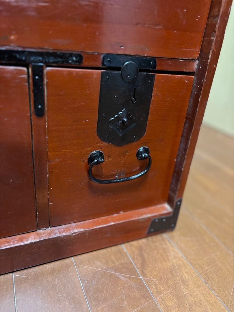 【大幅値引可能】【飛騨家具】和箪笥 かんぬき付き 古家具 アンティーク レトロ