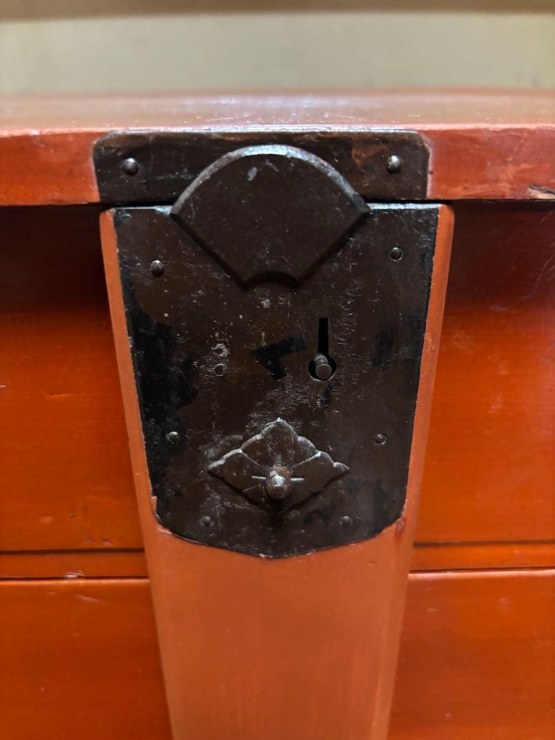 【大幅値引可能】【飛騨家具】和箪笥 かんぬき付き 古家具 アンティーク レトロ