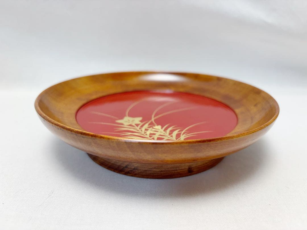 未使用 茶道具 文平堂作 木製漆器 金彩秋草蒔絵 銘々皿5客組 丸皿 和菓子共箱