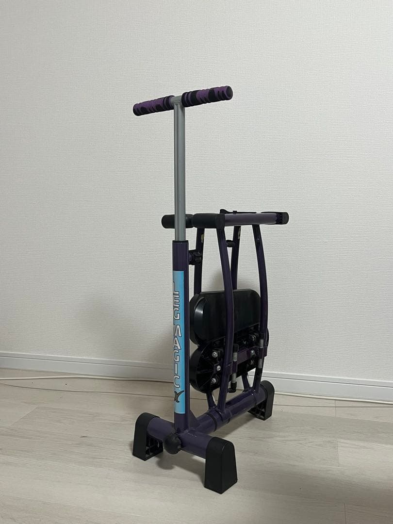 LEG MAGIC エクササイズマシン 筋トレ　軽量　コンパクト収納　ダイエット