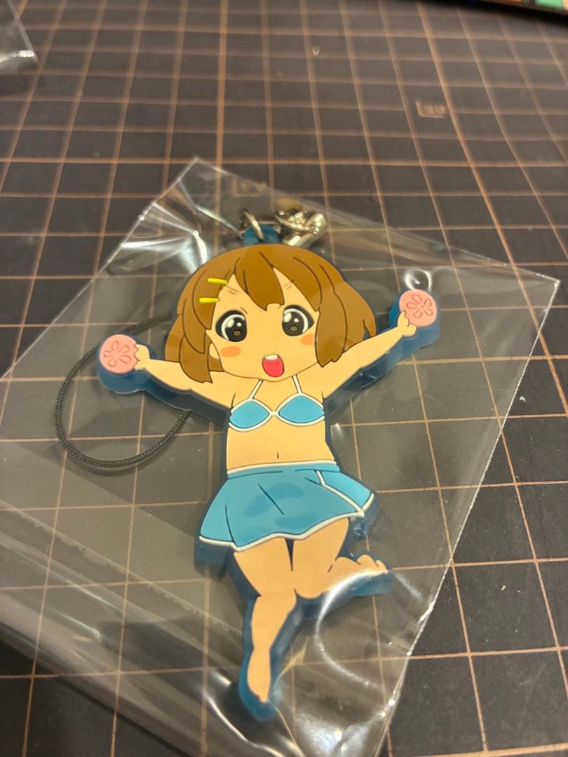 けいおん　トレーディング　ラバーストラップ　前6種プラスおまけ1つ