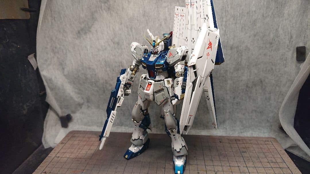 RG νガンダム 全塗装品