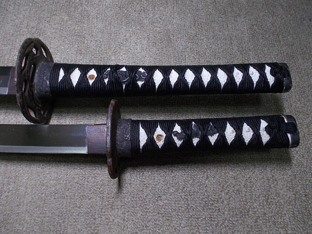 模造刀 居合刀 日本刀全長102cm1289g 67.5cm801g 鉄鍔 竹編