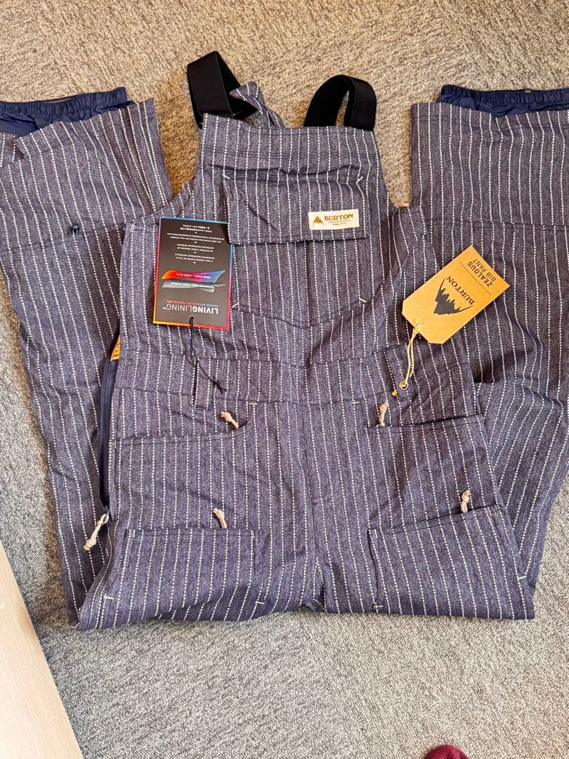 BURTON Zealous Bib Mサイズ ストライプ