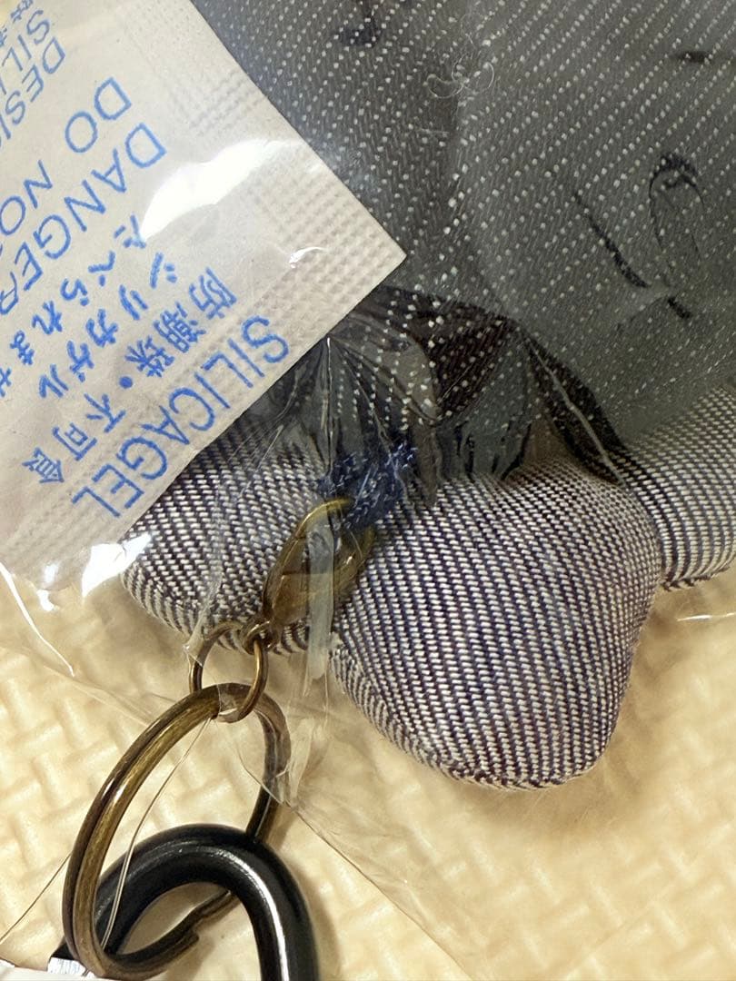 EXPO 2025 黒 ミャクミャク フェイス EDWIN キーホルダー