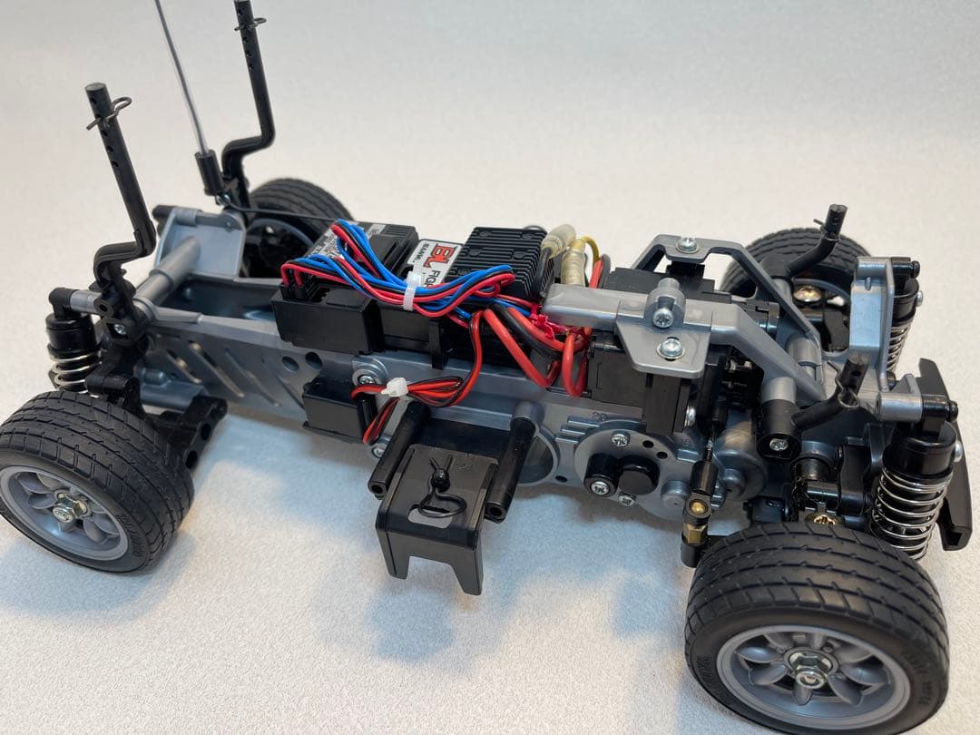 タミヤ ラジコン 1/10 ローバー ミニクーパー レーシング！