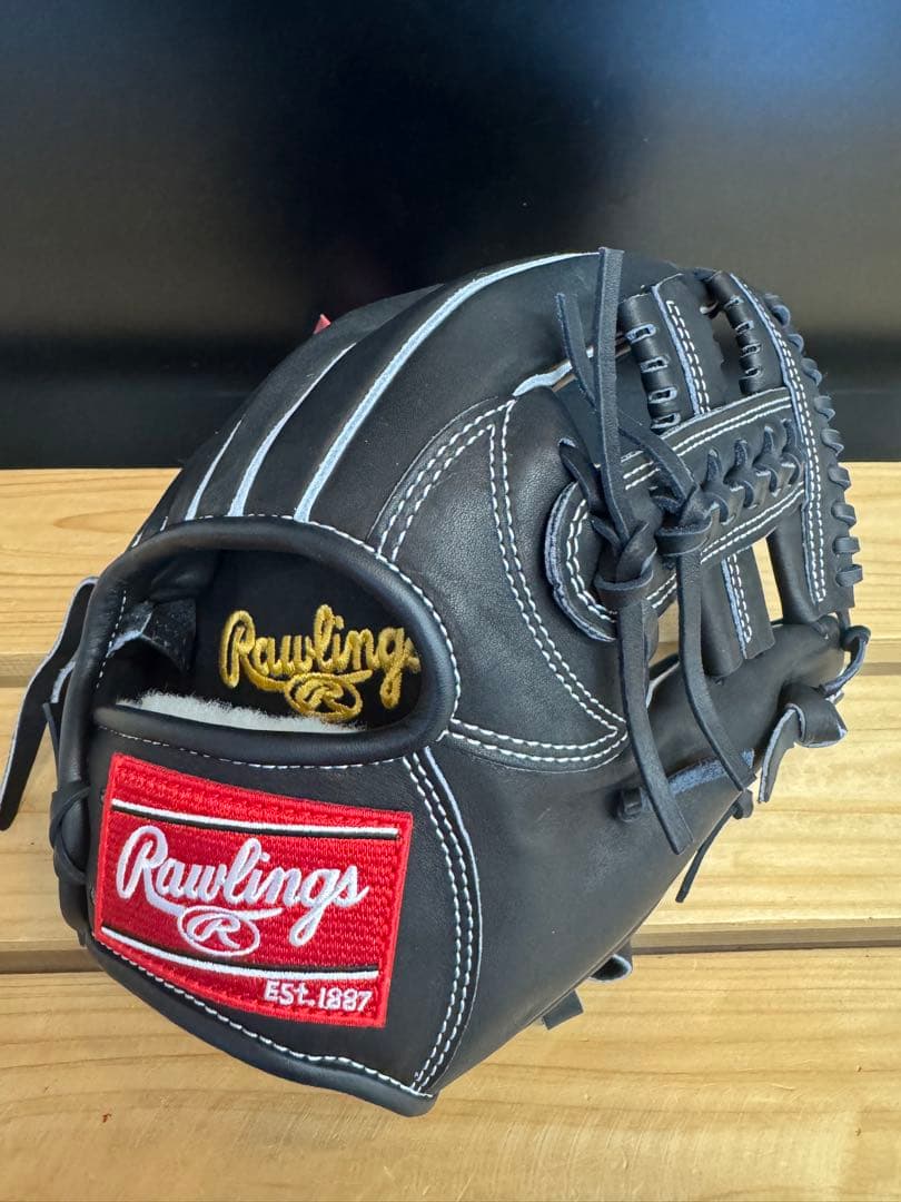 超美品！ローリングス 軟式用グローブ 内野手用 定価30,800円税込