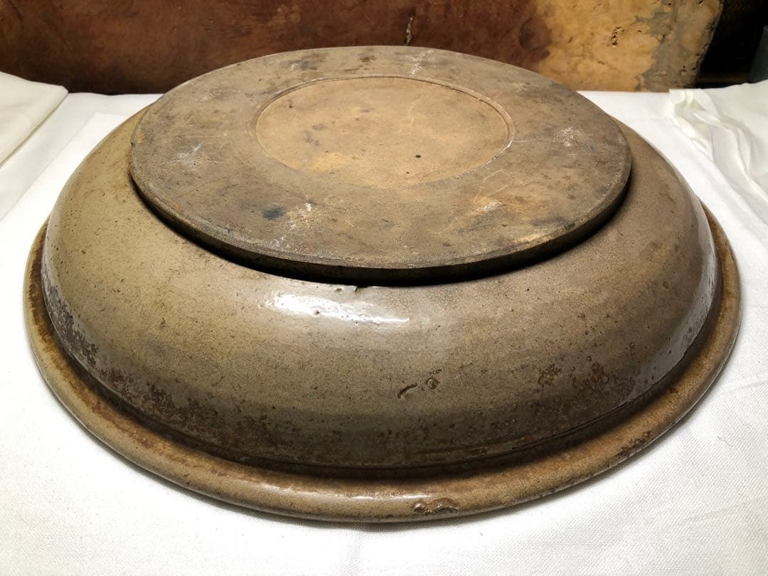 古瀬戸 大皿。石皿。骨董品。古美術。希少品。舊家藏出。江戸時代。