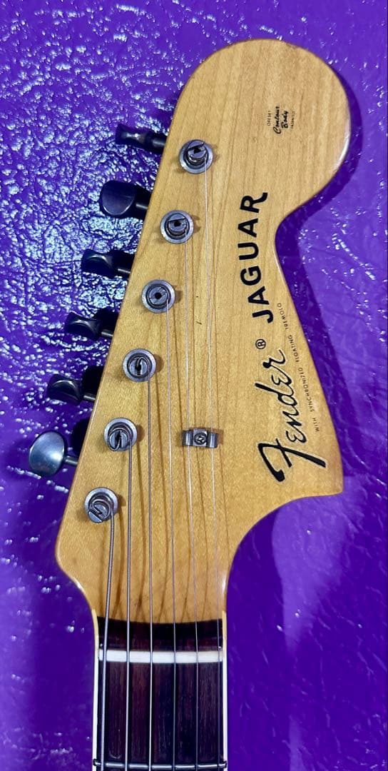 Fender Jaguar Made in Japan ハムバッカー