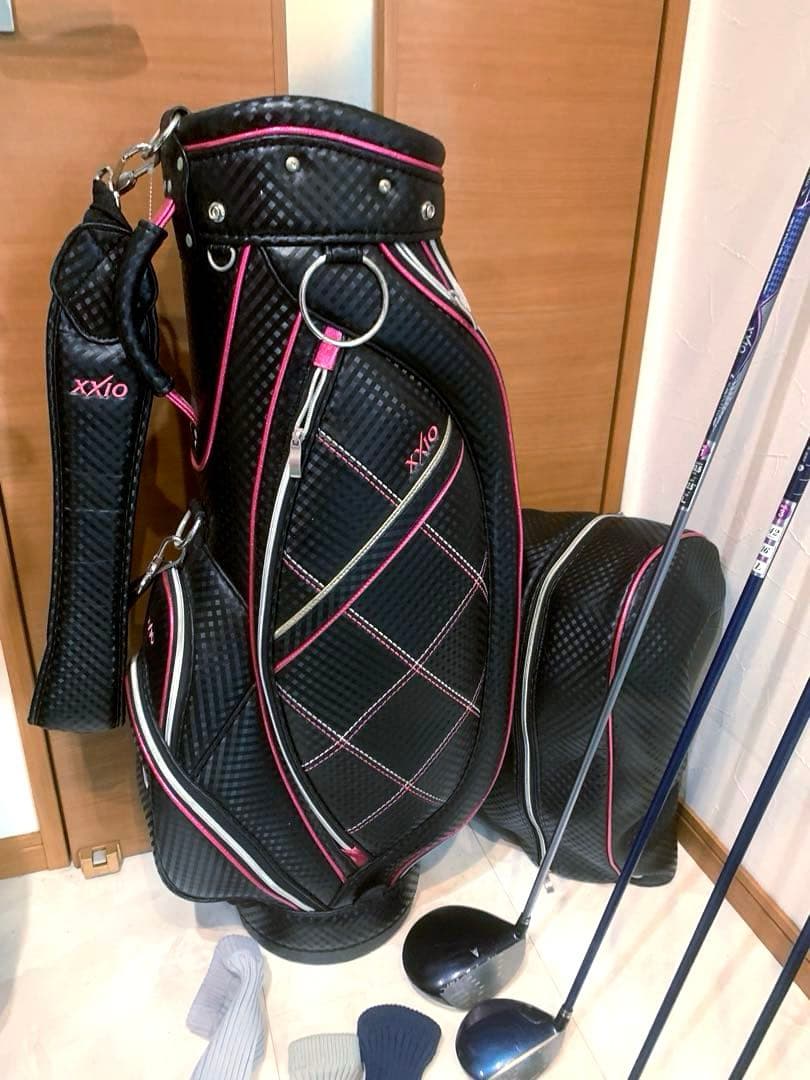 豪華　ダンロップ　ゼクシオ　レディースゴルフクラブ 本格フルセット　優しい