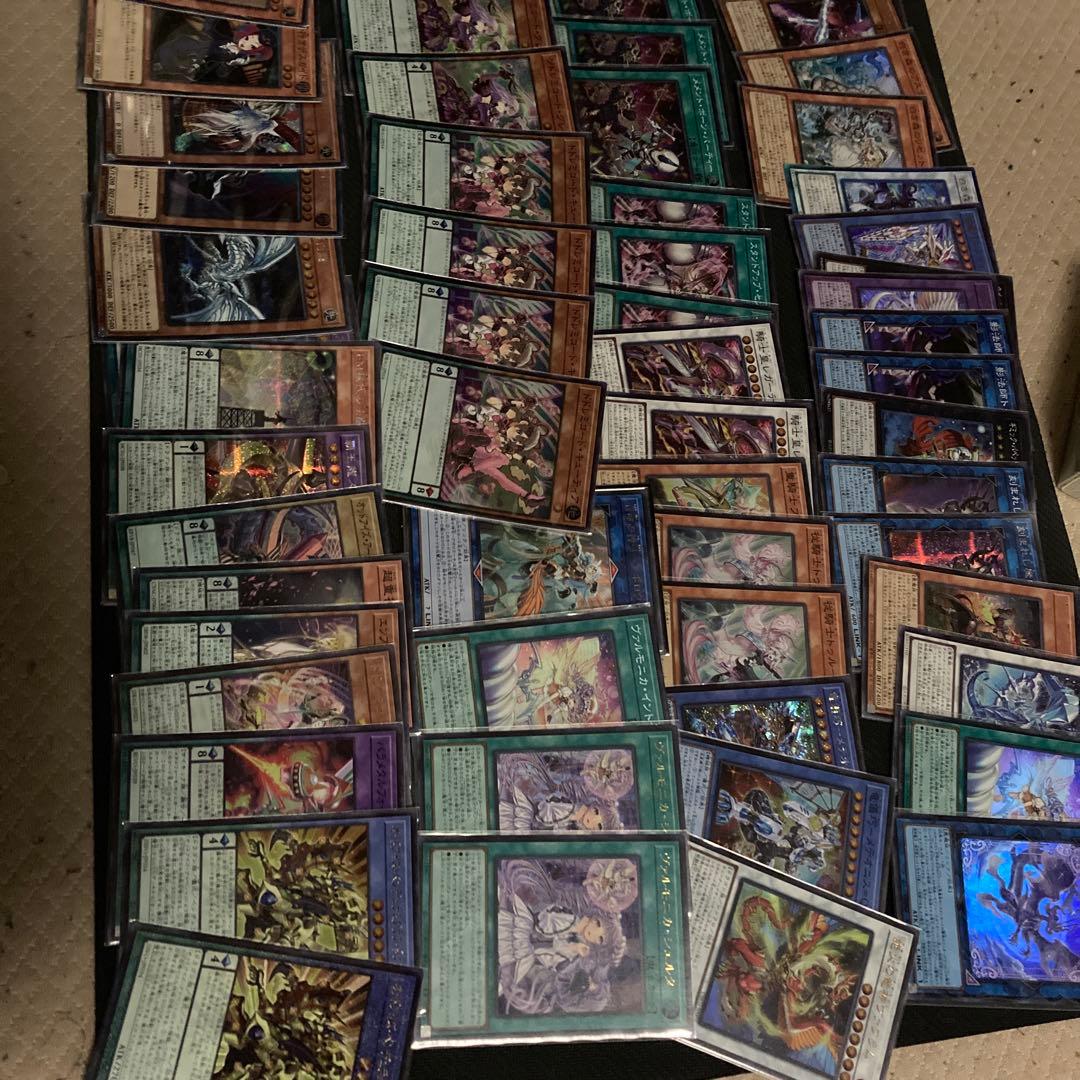 遊戯王　引退セット　コレクター用　スリーブ　プレイマット　デッキケース付き