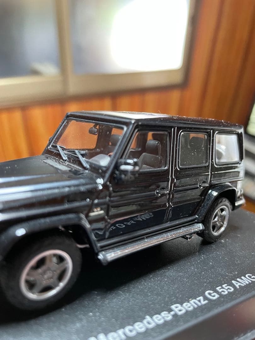 Mercedes-Benz G 55 AMG ブラックとCLS ホワイトのセット