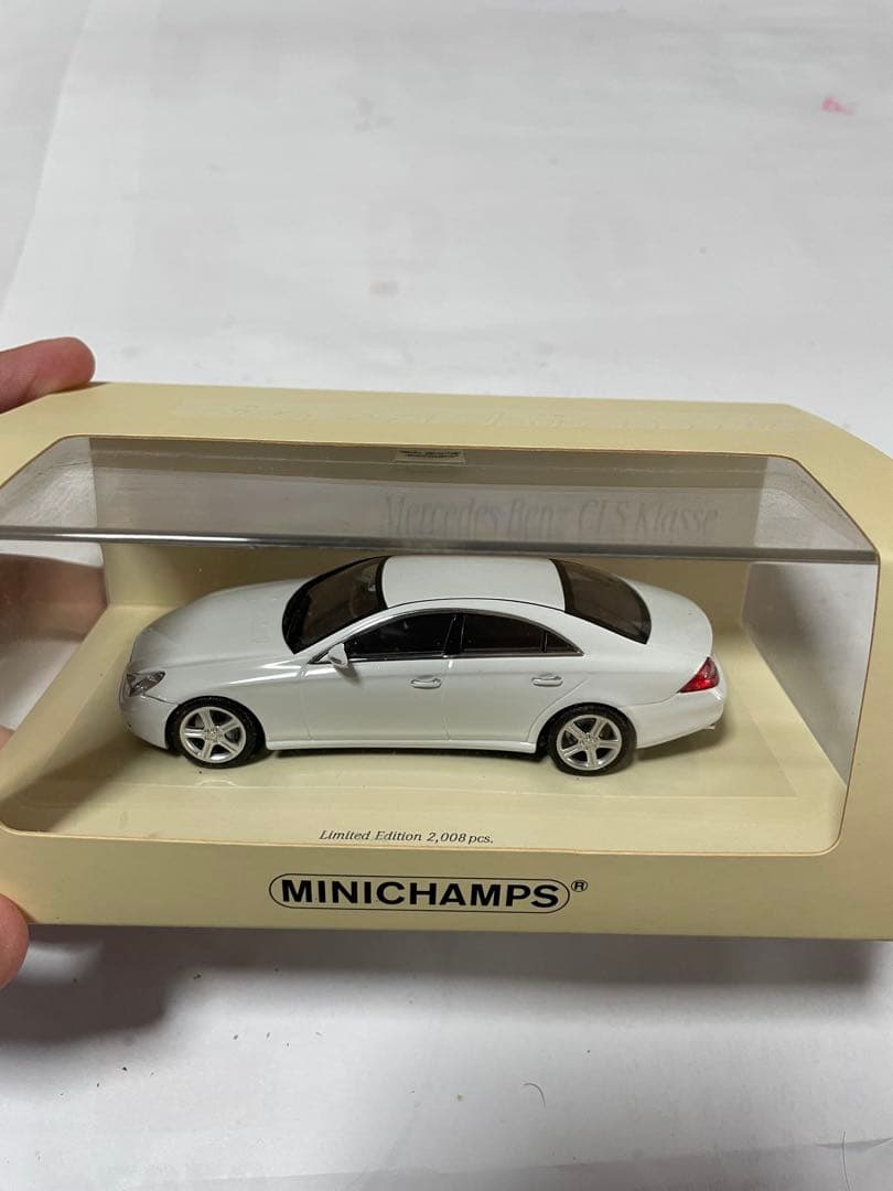 Mercedes-Benz G 55 AMG ブラックとCLS ホワイトのセット