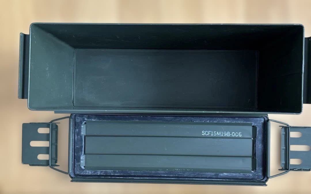 【お得】米軍・UN調達品 アンモボックス 40MMグレネード弾用　2個!!