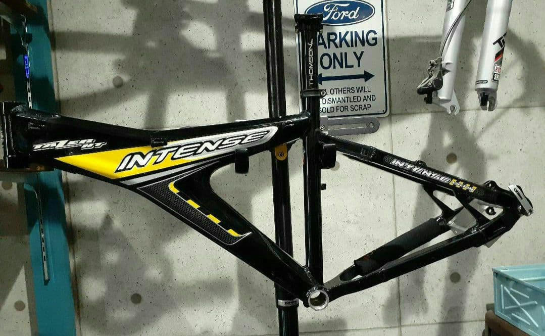 INTENSE テイザーht フレーム