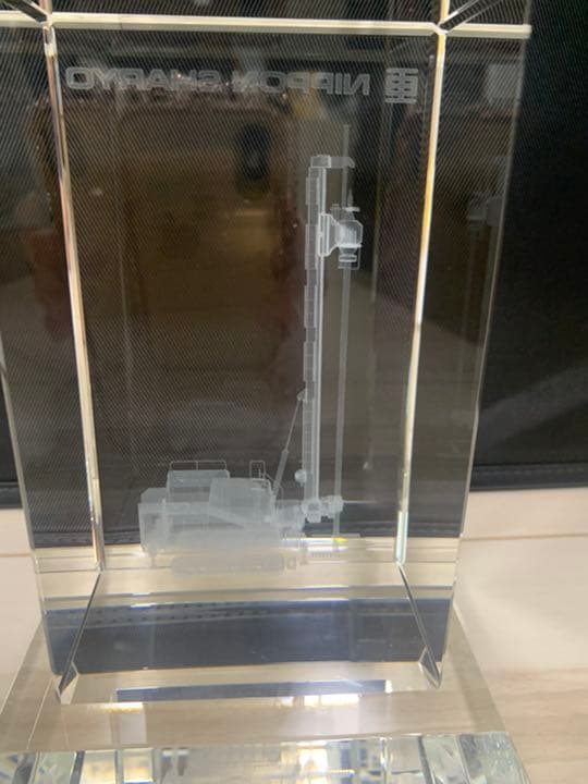 3Dクリスタル 重機 杭打ち機 日本車両