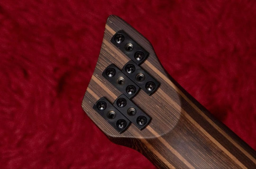 ベース Ibanez EHB1135MS