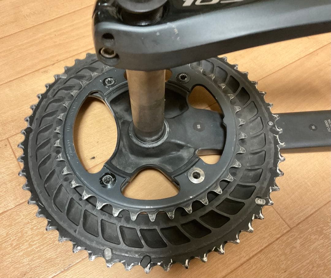 SHIMANO 105 クランクセット ブラック　FC-5800 165mm