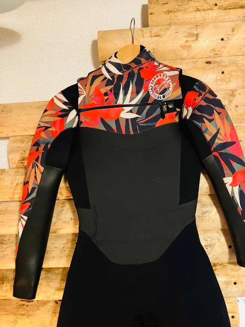 ビラボン セミドライウエットスーツ