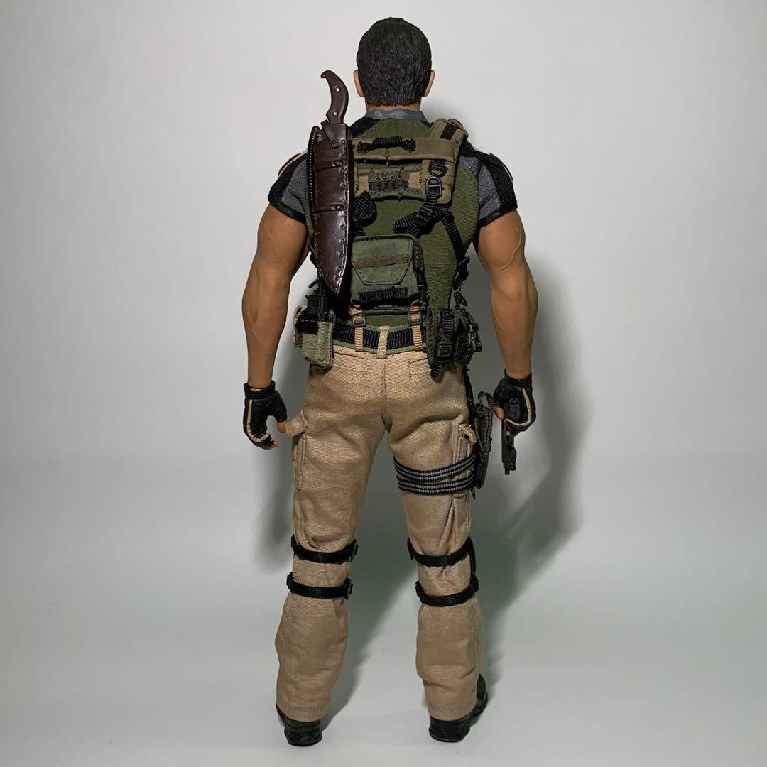 ホットトイズ 1/6 クリス・レッドフィールド（BSAA）　バイオハザード5