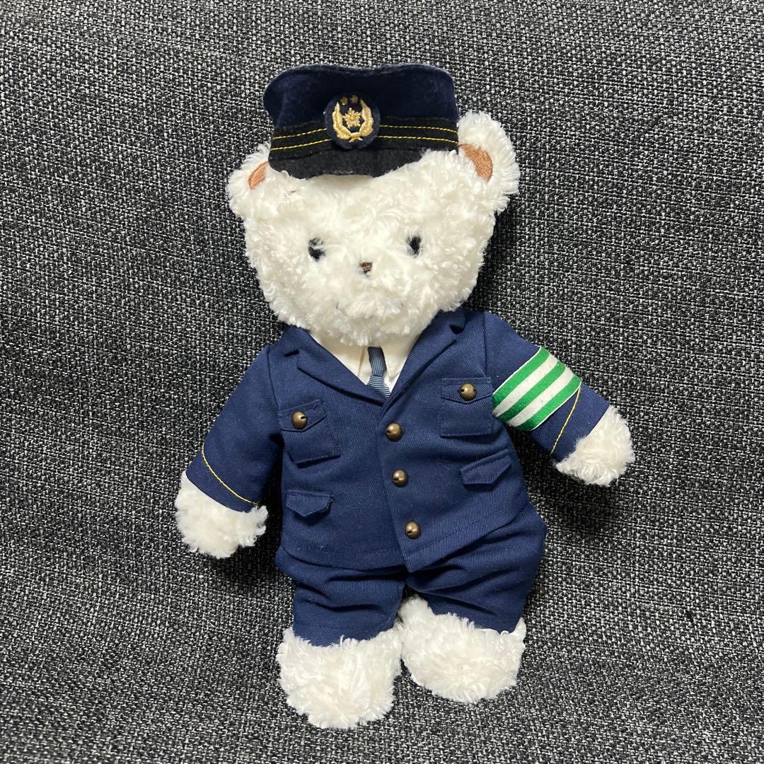 ファミリア　familiar 警察官　ファミちゃんぬいぐるみ