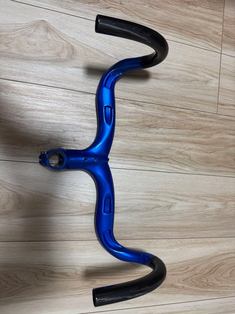 コルナゴ　コンセプト　一体型ハンドル