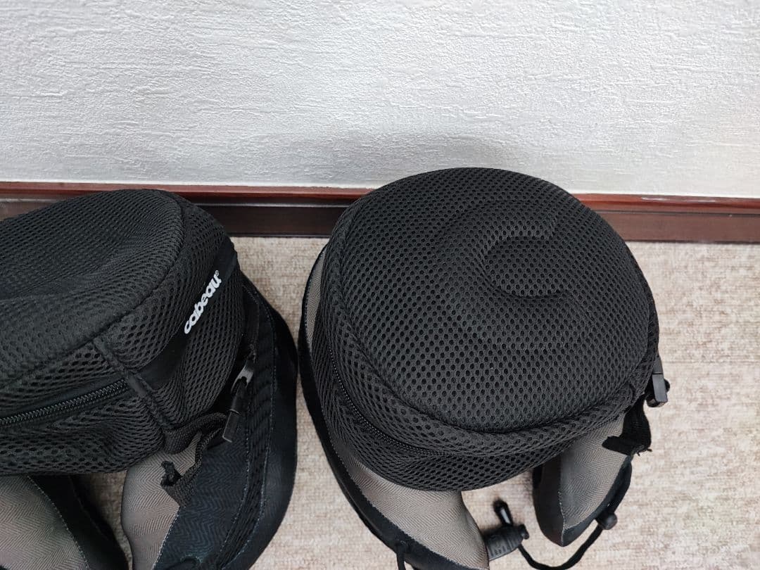 Cabeau Evolution Cool Travel Pillow　2点