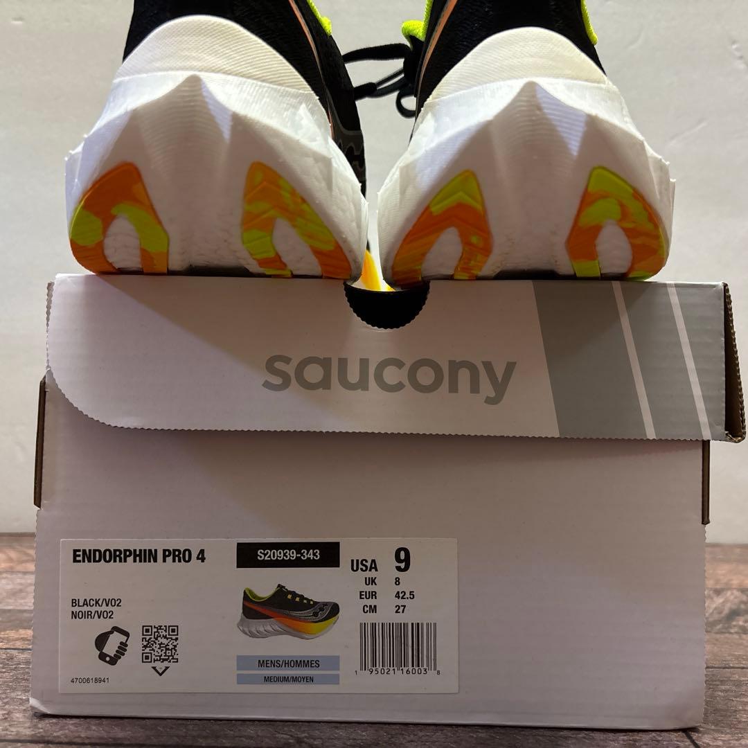 saucony サッカニー　エンドルフィンプロ4 27cm