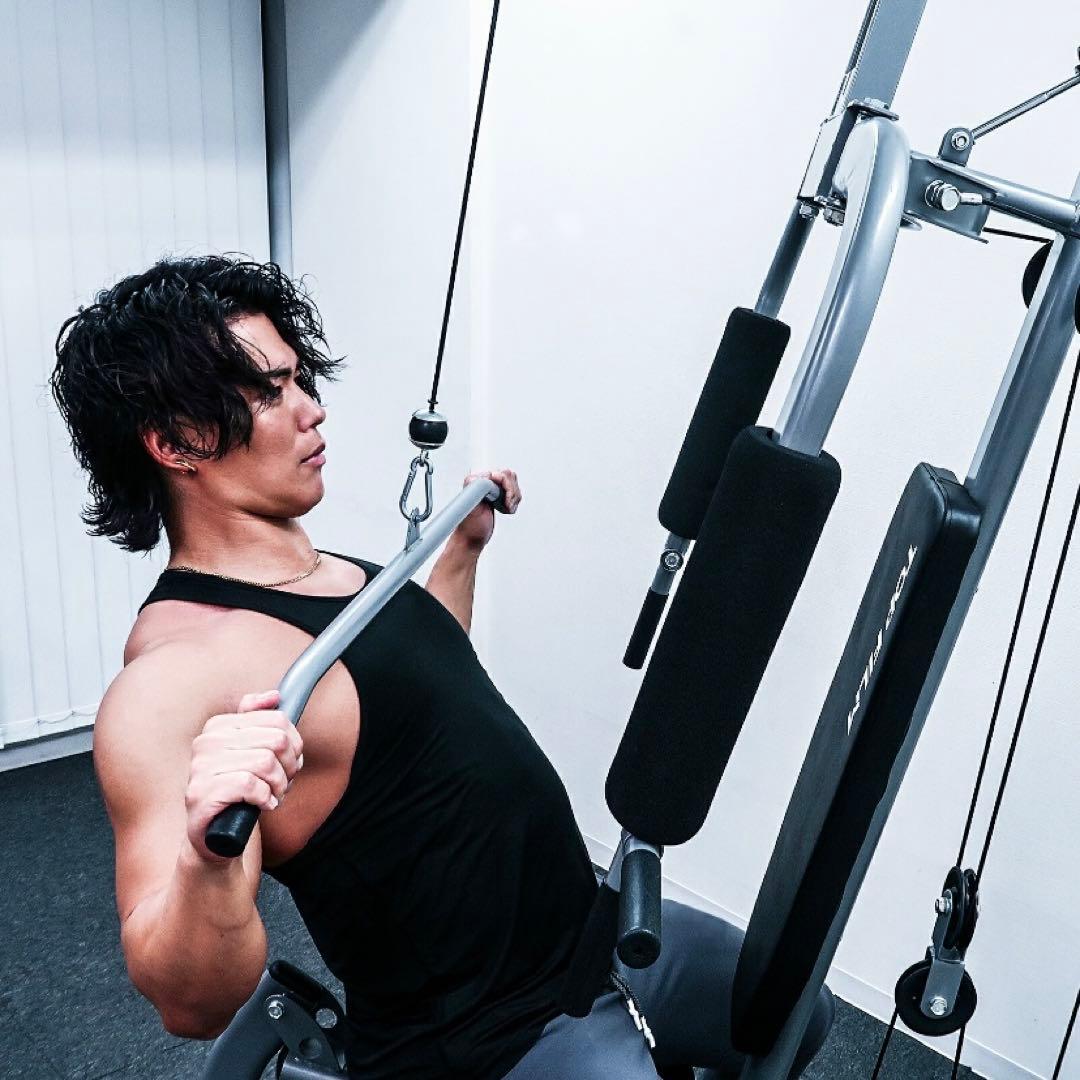 【新品】ホームジム マルチジム ウェイトトレーニング 自重 ラットプル 筋トレ