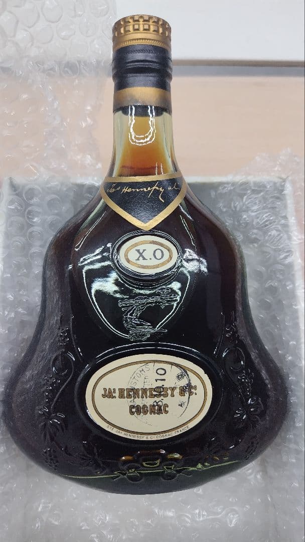 Hennessy X.O. コニャック猫チャン