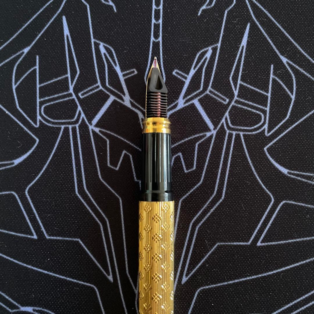 S.T. Dupont ゴールド万年筆 専用箱付き18金