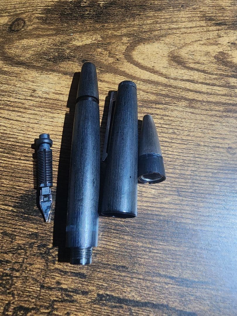 LAMY2000 万年筆 F 細字