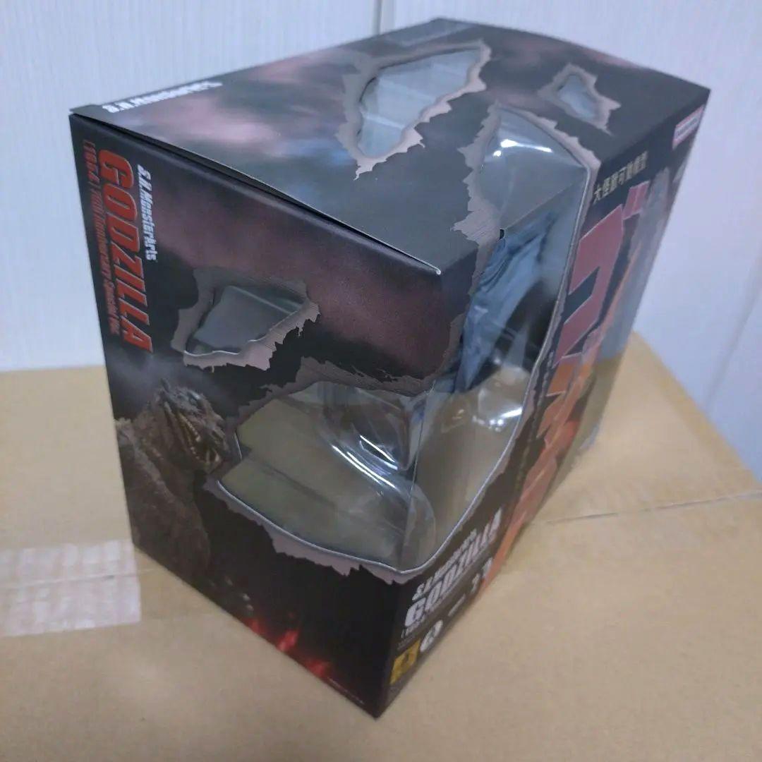 S.H.MonsterArts ゴジラ (1954) 70周年特別記念Ver.