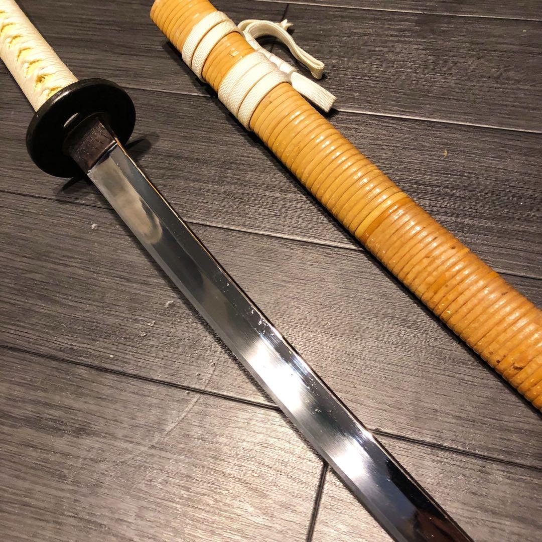 高級模造刀　籐巻拵え　居合刀　藤巻鞘　白拵え　合金　籐巻柄　重みあり
