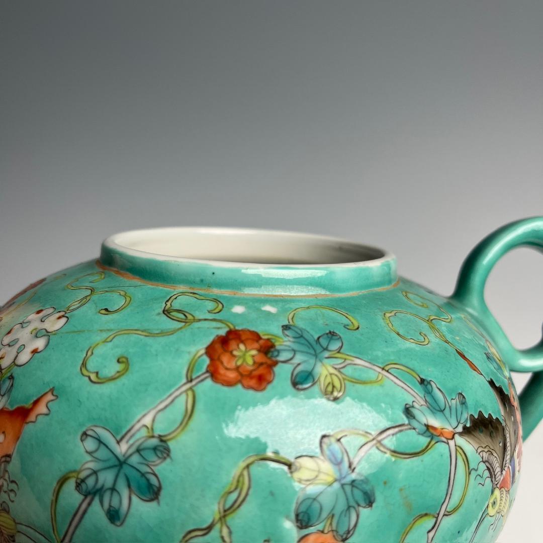 緑釉粉彩瓜果蝶紋水注 大清光緒年製 款 中国古玩 美術 唐物 A560