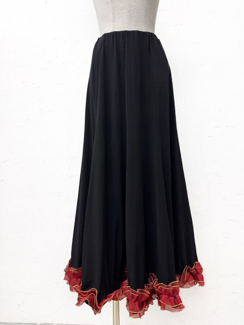 【マキシ丈】新品　黒と赤のフリル付き社交ダンススカートｐ496