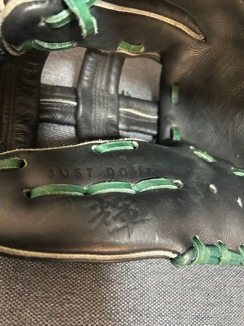 NIKE 硬式グローブ 黒/緑 Diamond Elite j 輝 中古 激シブ