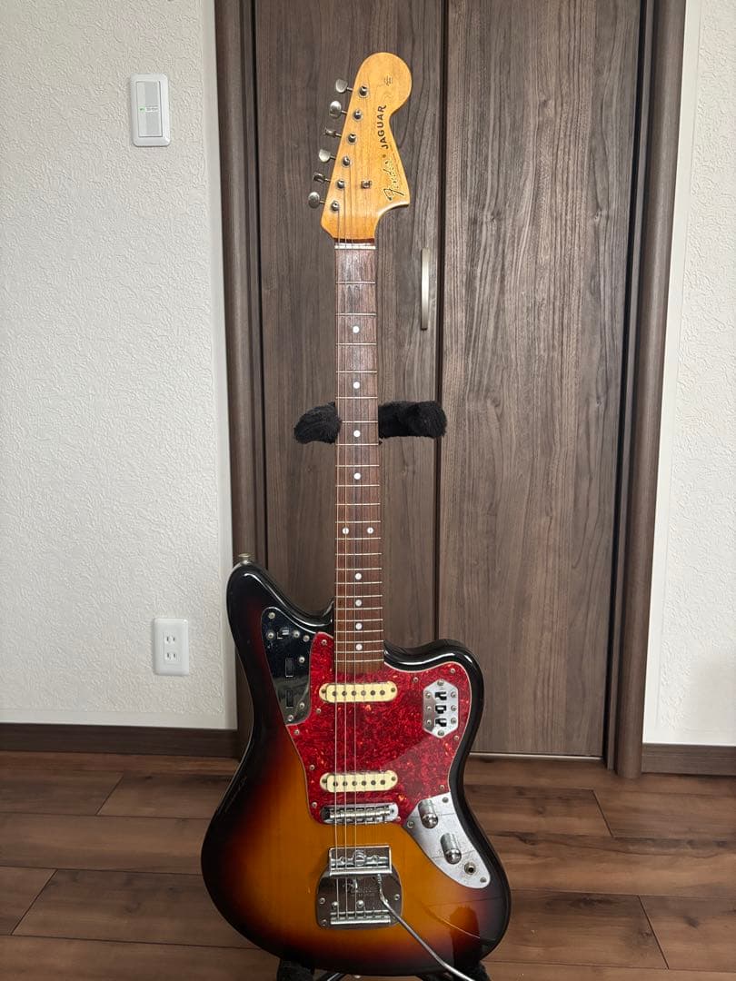 ギター Fender Japan Jaguar
