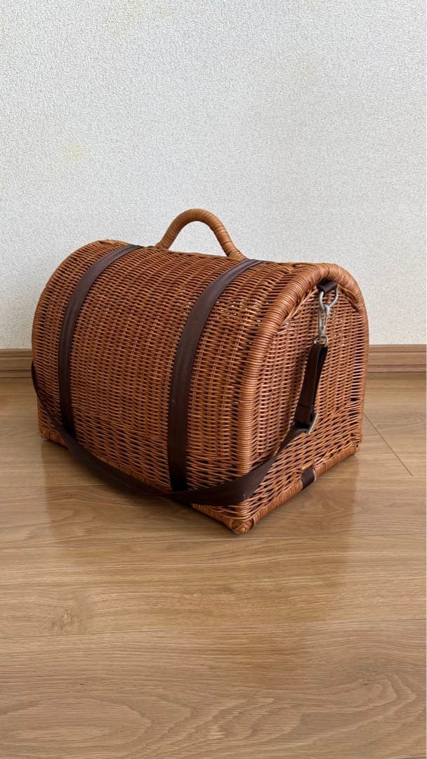ラタン製ペットキャリーケース　猫　犬　シンシアジャパン