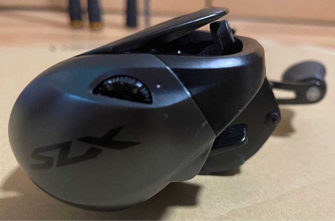 SHIMANO SLX BFS XGベイトリール 左ハンドル ブラック