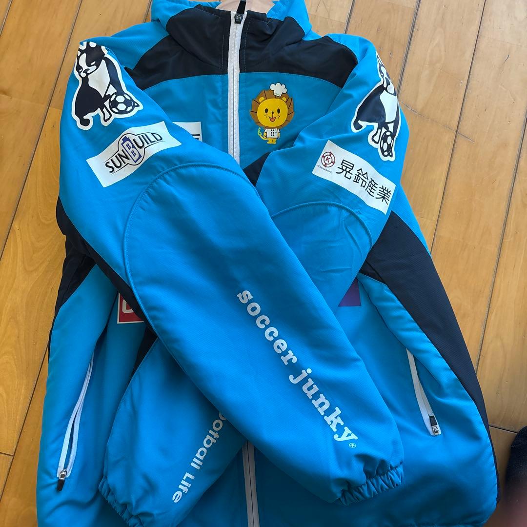 横浜FC ジャケット　サッカージャンキー