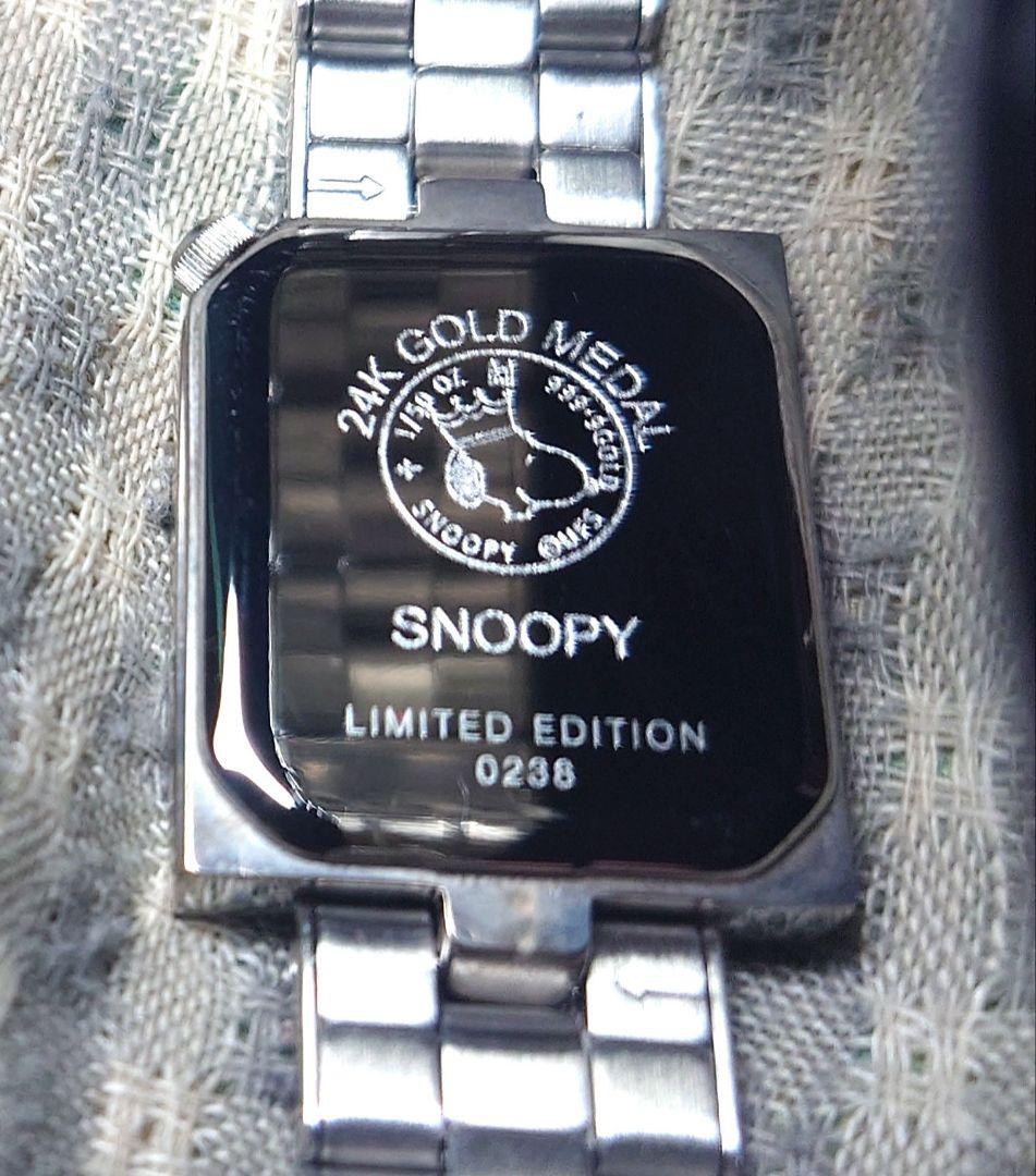  KING スヌーピー ゴールドメダルスケルトンウォッチ(シルバー)