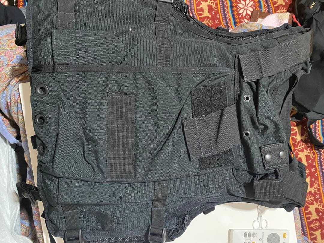 LBT タクティカルフローテーションベスト