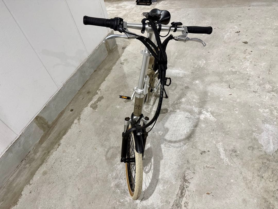 美品 正規品 MATY CITY GOLD 走行距離390km 室内保管